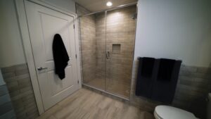 riverwalk philadelphia luxury apartment bathroom